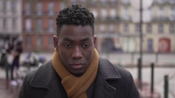 Pensive Young Black Man Walking City Cold — Wideo stockowe