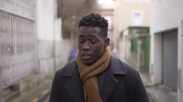 Sad Upset Black African Man Walking City Moody Depressed Emotion — Wideo stockowe