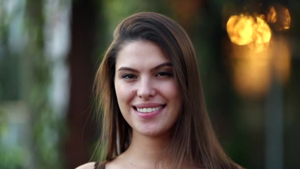 Young Millennial Woman Portrait Smiling Camera Pretty Girl Face Smile — Αρχείο Βίντεο