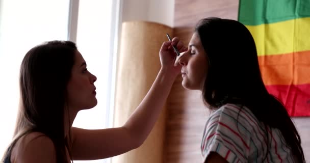 Candid Girlfriends Applying Make Female Friend Face — Video
