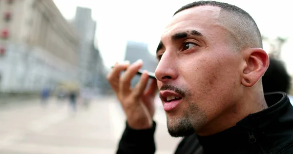 Hispanic Man Talking Smartphone Conversation Downtown City — Stockfoto