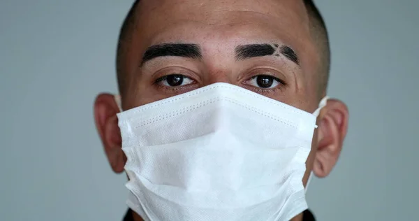 Hispanic Man Putting Face Mask Prevention Pandemic — Stok fotoğraf