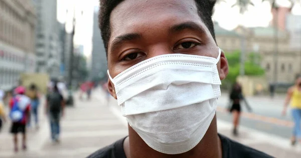 Young Black African Man Putting Covid Face Mask — Foto de Stock