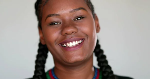 African Girl Smiling Laughing Portrait Face Close Female 20S — Photo