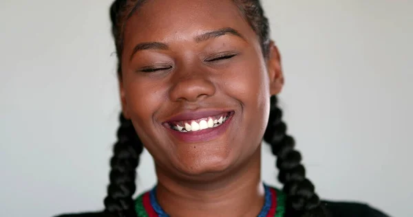 African Girl Smiling Laughing Portrait Face Close Female 20S — Zdjęcie stockowe