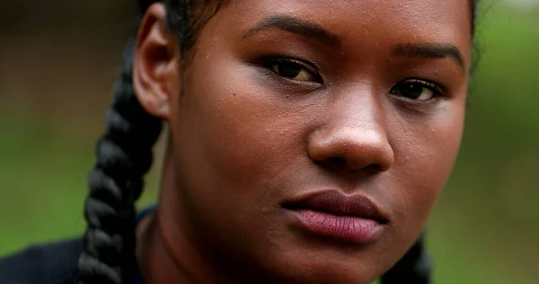 Confident Young Black Woman Looking Camera Portrait Mixed Race Girl — Foto de Stock