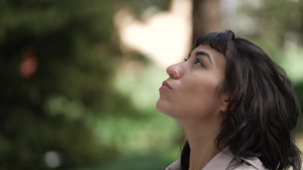 Happy Woman Looks Sky Smiling Contemplative Hispanic Girl Having Faith — Video