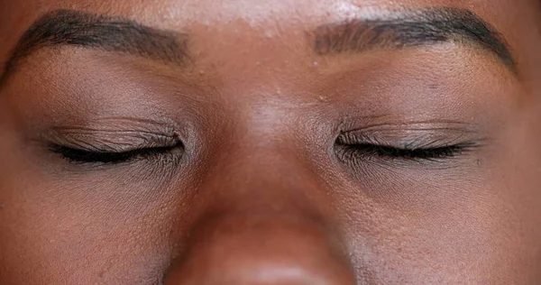 Meditative Young Black Woman Closing Eyes Contemplation Macro Close Woman — Stock Photo, Image