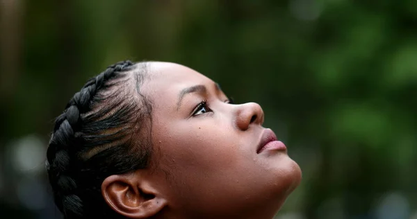 Hopeful African Woman Standing Looking Sky Contemplation — Stock Fotó