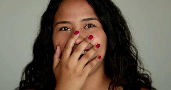 Hispanic Girl Shock Surprise Reaction Covering Mouth Hands — Fotografia de Stock