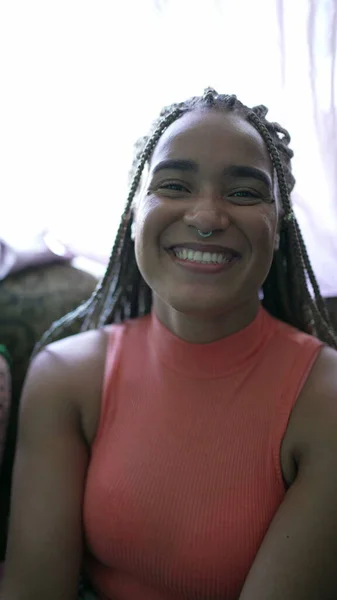 Happy Black Woman Smiling Camera Box Braids Hairstyle Portrait Brazilian — Photo