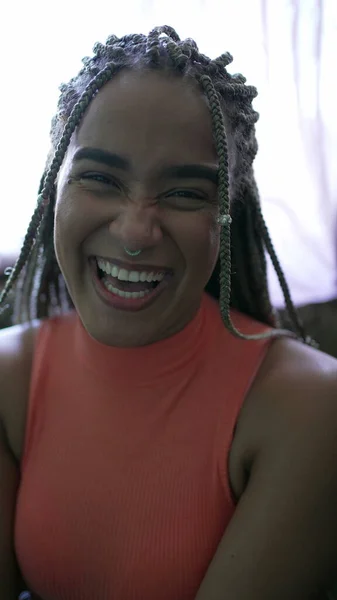 Happy Black Woman Smiling Camera Box Braids Hairstyle Portrait Brazilian — Fotografia de Stock