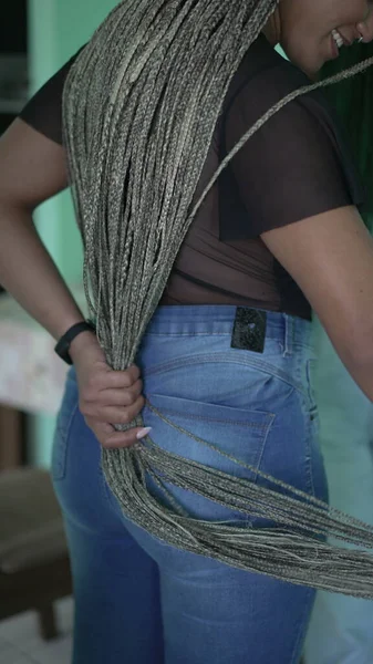 Young Black Hispanic Woman Box Braids Hairstyle Black Latin Girl — Φωτογραφία Αρχείου