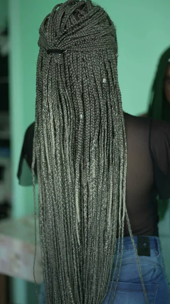 Black Latina Girl Dreadlocks Hair African Woman Plays Box Braids — Zdjęcie stockowe