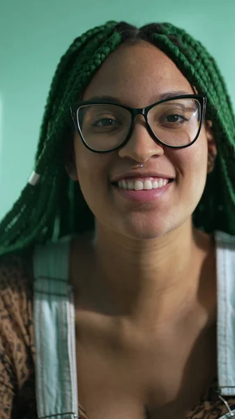 Black Girl Portrait Box Braids Hairstyle Smiling Camera Happy Brazilian — Stock Photo, Image