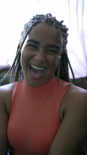 Happy Black Woman Smiling Camera Box Braids Hairstyle Portrait Brazilian — 图库照片