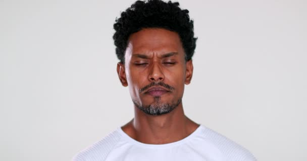 Judgemental Black African Man Listening Looking Camera Changing Mood Becoming — Stok video