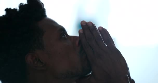 Black Man Praying God Silhouette African Person Looking Divine Help — Stock Video