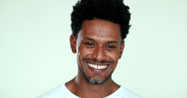Pensive Smiling African American Man Portrait Authentic Real Life Smile — Vídeos de Stock