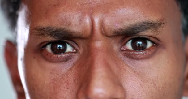Person African Descent Eyes Looking Camera Disbelief — Vídeo de Stock