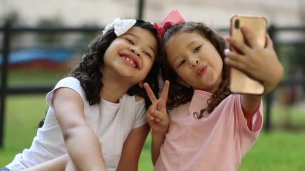 Little Sisters Taking Selfie Cellphone Two Mix Race Little Child — Video