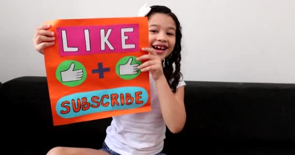 Child Influencer Asking Public Subscribe Channel — Video