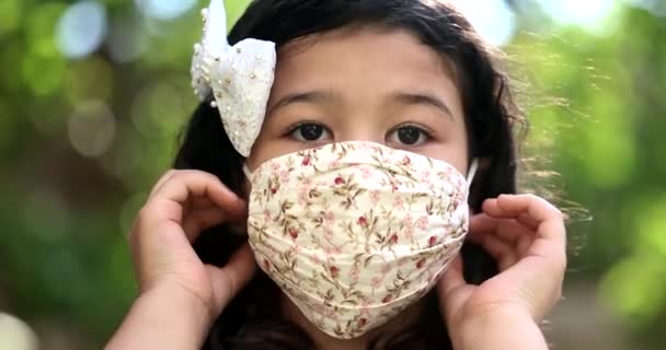Little Girl Child Removes Face Mask Feeling Relief Taking Deep — Vídeo de Stock
