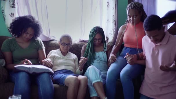 Latin American Hispanic Family Praying Home Joining Hands Together Prayer — Video