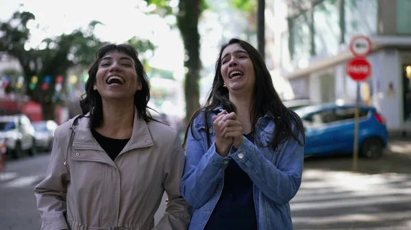 Female Friends Laughing Smiling While While Walking City Sidewalk Authentic — ストック写真