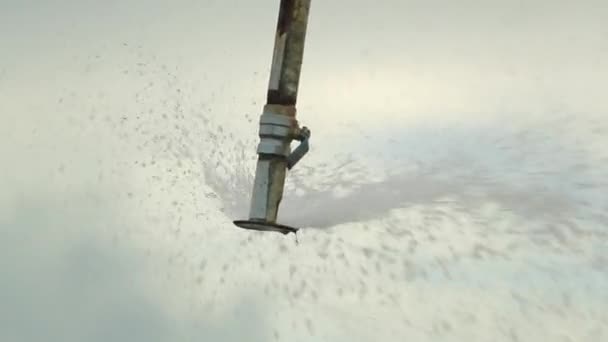 Pivot Irrigation System 120Fps Slow Motion Close Pivot Sprinkler System – Stock-video