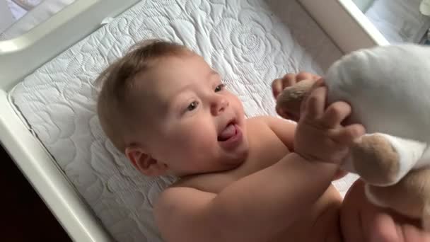 Toddler Playing Object Interacting Camera — Stockvideo