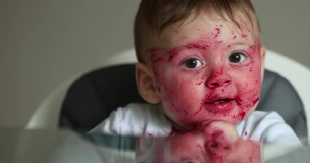 Dirty Messy Baby High Chair Covered Tomato Red Sauce — Stock video