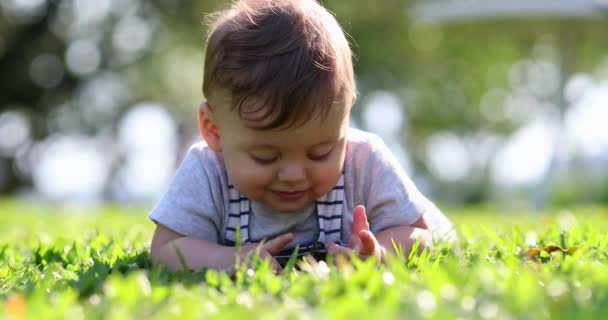 Baby Toddler Exploring World Grass Nature — Stockvideo