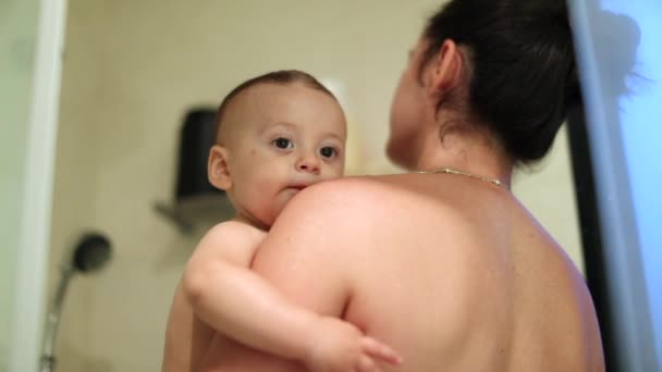 Mother Holding Baby Infant Shower Cute Moment Mom Child Together — Vídeo de Stock