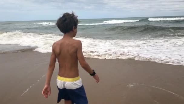 Boy Staring Sea Child Looking Ocean — Wideo stockowe