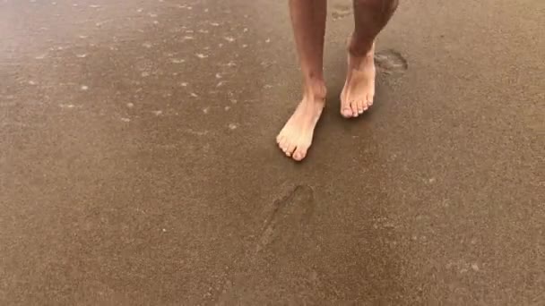 Child Feet Beach Walking Feeling Water Sand — Stockvideo