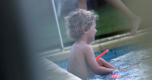 Infant Swimming Pool — Vídeos de Stock