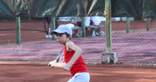 Punta Del Este Uruguay December 2018 Barnträning Träna Tennis Utomhus — Stockvideo