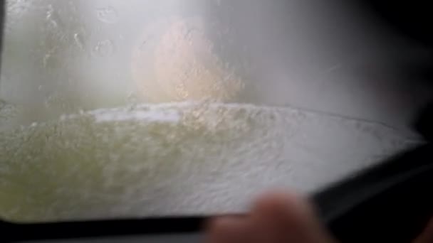 Pov Του Οδηγού Windshild Εκκαθάριση Βροχή — Αρχείο Βίντεο