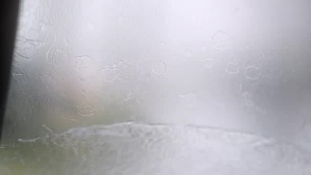 Παρμπρίζ Αυτοκινήτου Εκκαθάριση Βροχή Δύσκολες Συνθήκες Οδήγησης Στο Δρόμο — Αρχείο Βίντεο