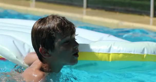 Young Boy Swimming Pool Child Exercising Practicing Cardio — стоковое видео