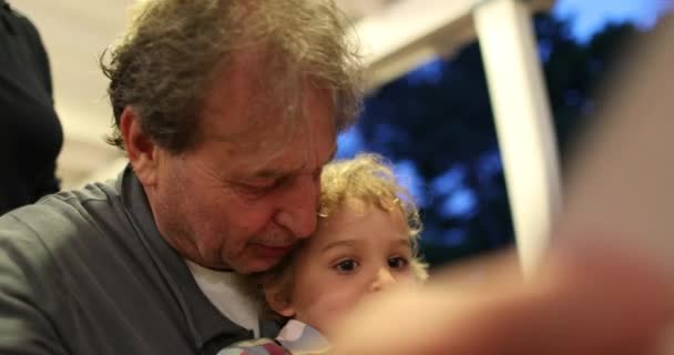 Grandson Grandfather Together Grand Telling Story Toddler — Stockvideo