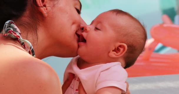 Newborn Baby Being Kissed Mom — ストック動画