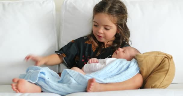 Big Sister Portrait Posing Newborn Baby Brother Family Cute Moment — Stockvideo