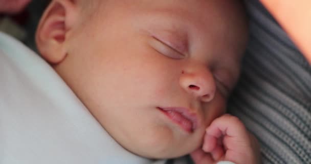 Infant Newborn Baby Asleep Crib Close Portrait Face Sleeping — Stock video