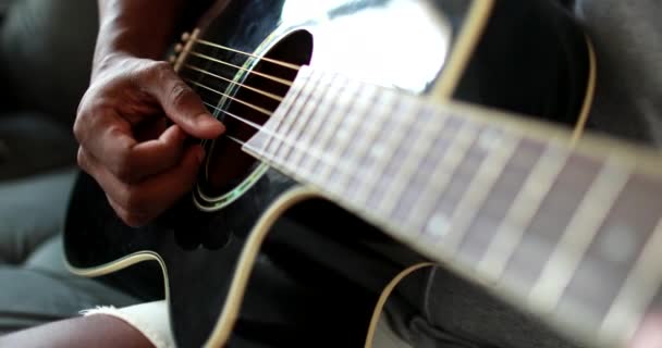 Black Man Hands Playing Guitar African Person Practicing Musical Instrument — Video