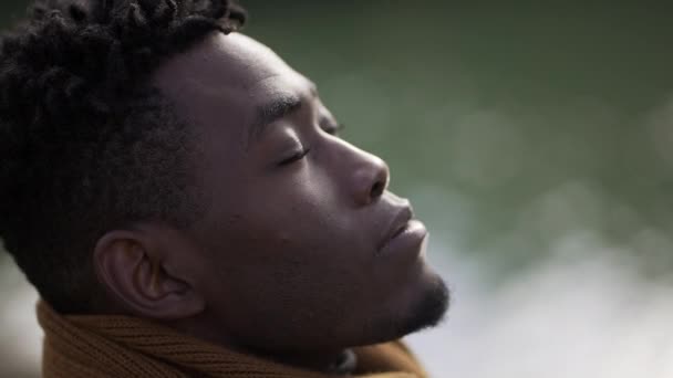 Hopeful Black Man Looking Sky Hope Faith — Vídeos de Stock