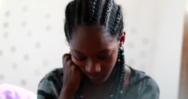 Pensive Black Teen Girl Thoughtful African American Adolescent Teenager Dilemma — Videoclip de stoc