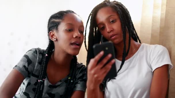 Girls Gossiping Social Media Covering Face Mouth Black African Sisters — Video