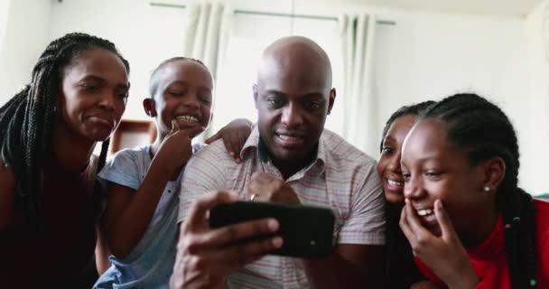 Family Looking Cellphone Device Together Black Parents Children Staring Smartphone — Wideo stockowe